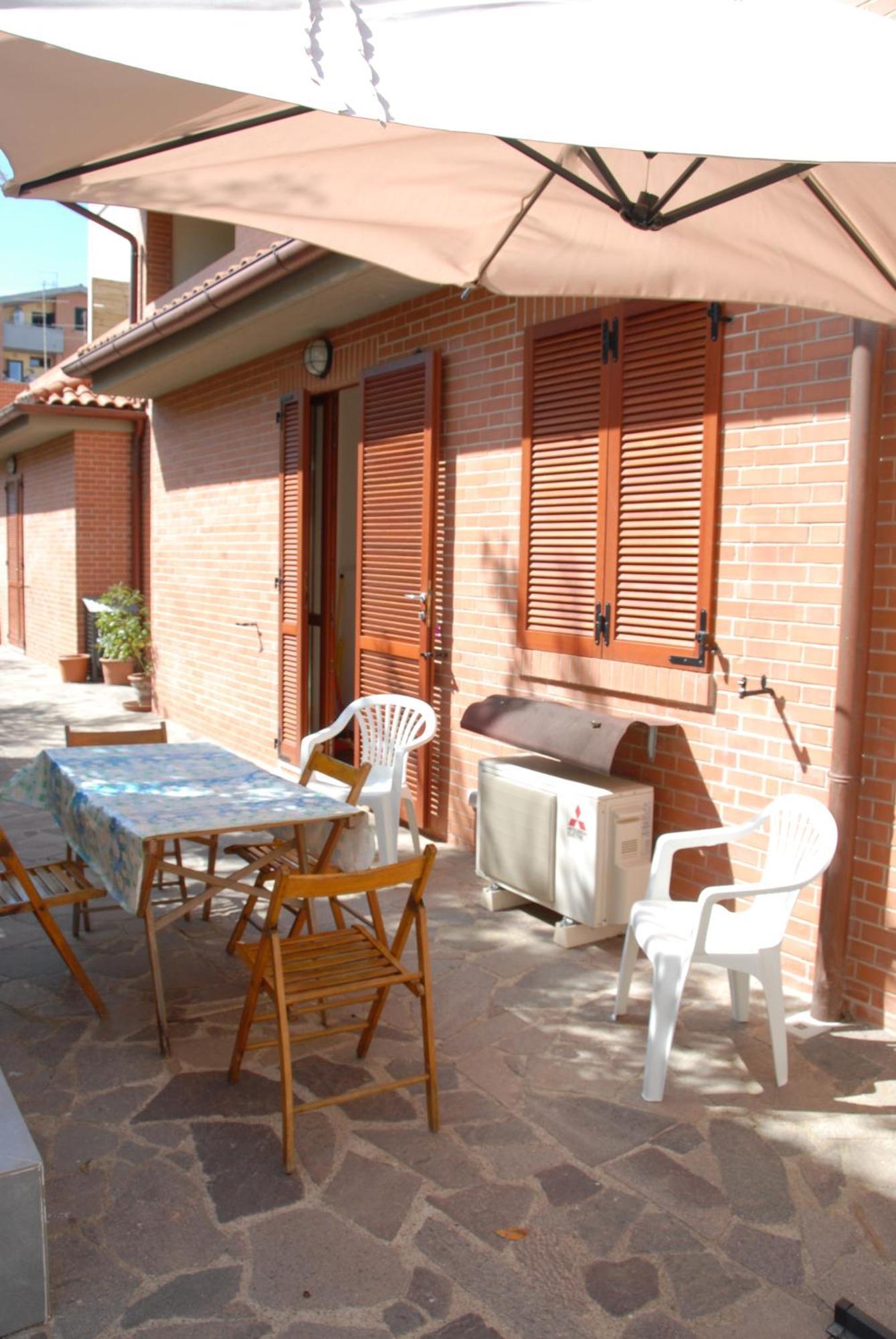 I Portici Appartamenti Marina di Grosseto Bagian luar foto